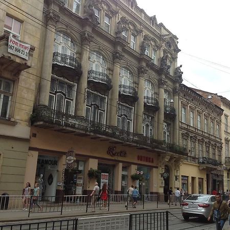 Apartments On Doroshenka 19 Lviv Ngoại thất bức ảnh
