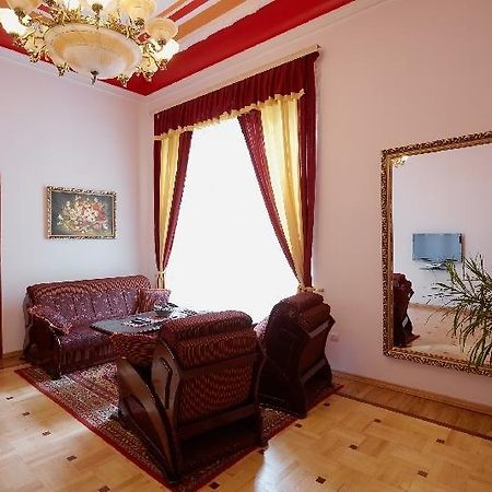 Apartments On Doroshenka 19 Lviv Ngoại thất bức ảnh