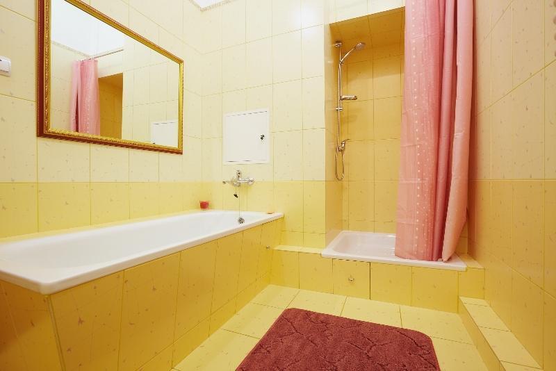 Apartments On Doroshenka 19 Lviv Ngoại thất bức ảnh