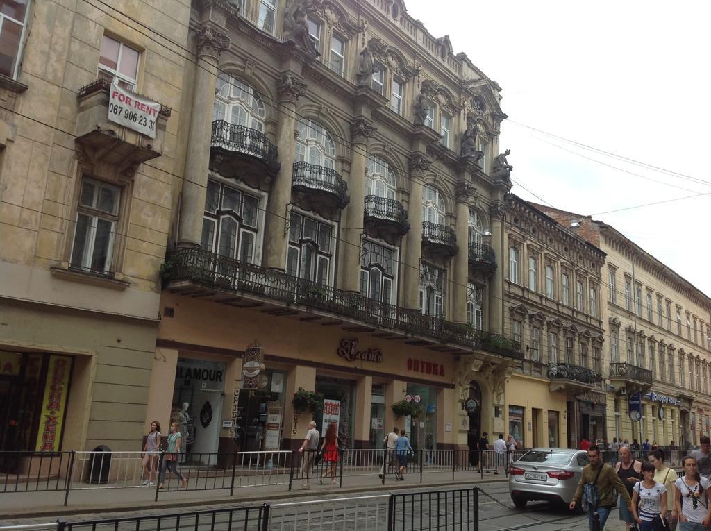 Apartments On Doroshenka 19 Lviv Ngoại thất bức ảnh